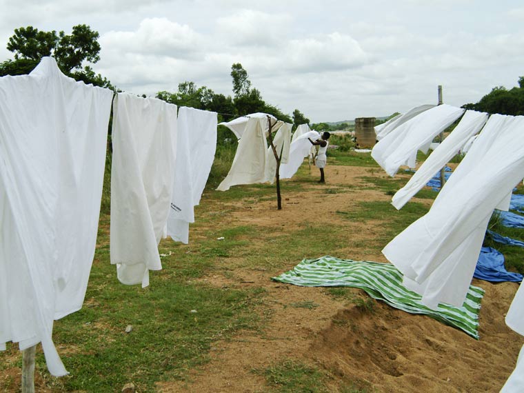 ‘Dirty Cleaning’ Washer Women, the Dhobis - Puttaparthy, India Goa, India