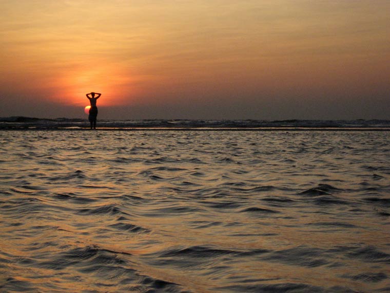 India sunset Sunset In The Sea - Goa, India